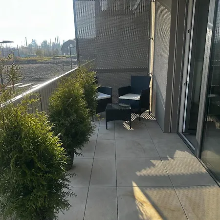 New Luxury In The Center With Optional Parking * Ostrava